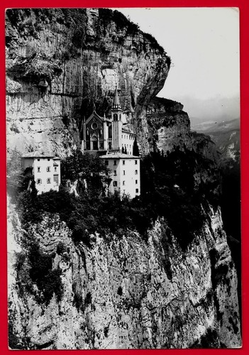 Santuario madonna della corona - madonna,