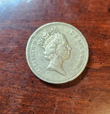 United Kingdom 1 Pound Coin -