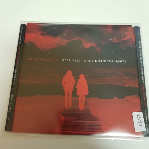 The white stripes under great - white,