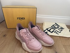 Nuove autentiche scarpe da