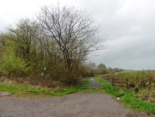 Photo 6x4 track rifton gate - to,