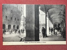 Cartolina - Prato - La Piazza del Comune e i Portici - 1930