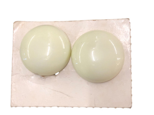 Orecchini clip bottone bianco - orecchini,