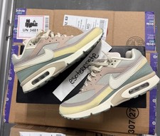 TG 11 NIKE AIR MAX BW CODED