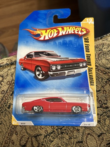 Hot wheels 2008 - hot,