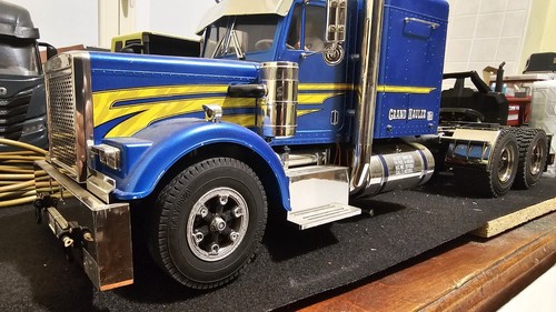 Camion tamiya 14 - rc, 1:14