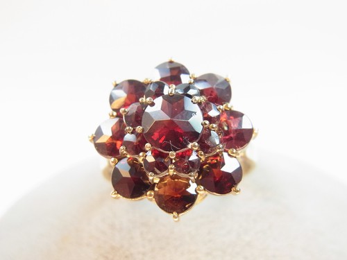 Bellissimo anello grande