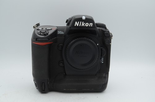 Nikon d2xs dslr camera body - d2xs,
