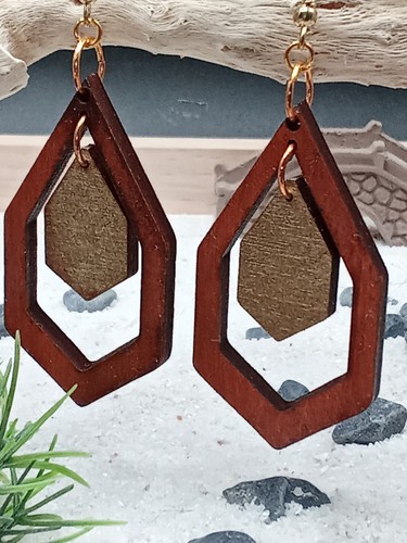 Boucle oreille bois - ,