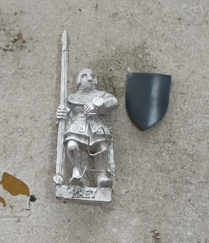 Warhammer bretonnian men - bretonnian, at