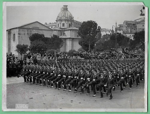 Militari roma grande parata - -,