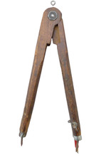 VECCHIO E GRANDE COMPASSO IN