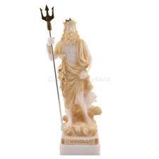 Statua antico dio greco