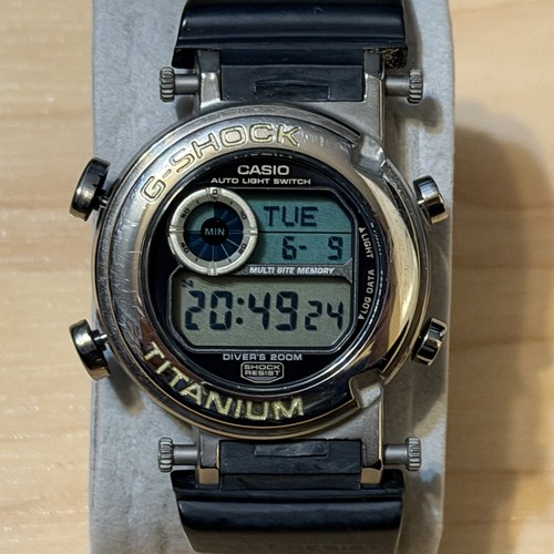 Orologio subacqueo digitale