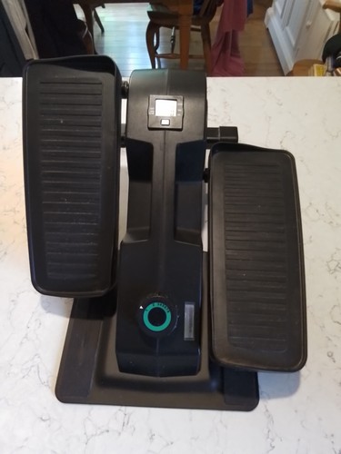 Cubii f3a2 under - cubii,
