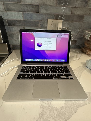 Apple macbook pro 2015 i5 - 13",