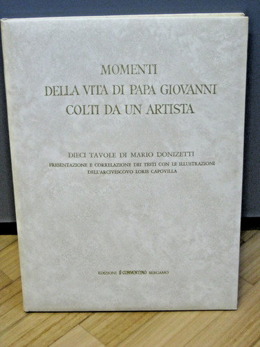 Libro illustrato momenti - illustrato, della
