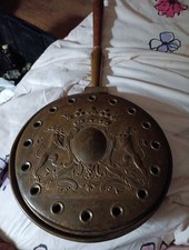 English Brass Bed Warmer With Wooden Handle