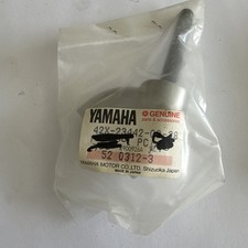 Nuovo supporto manubrio Yamaha