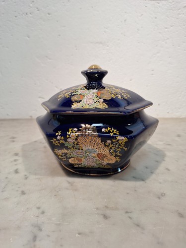 Porta caramelle dipinto blu