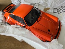PORSCHE Exoto 1/18 934 Turbo