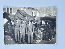 MILITATI GRUPPO RITRATTO