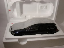1:18 BMW 330i Touring E91