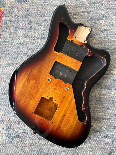 Corpo squier jazzmaster - squier,