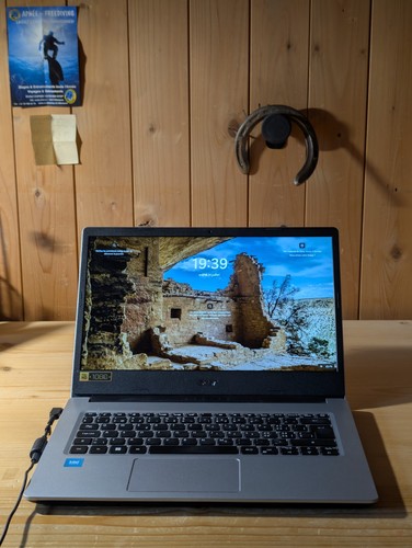 Acer aspire 114 - 1, (4gb
