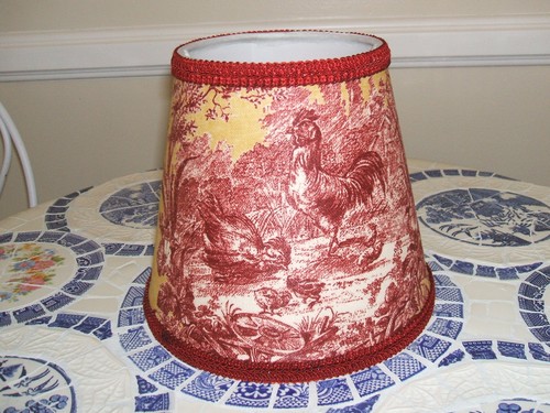 Lampadario paralume rosso oro