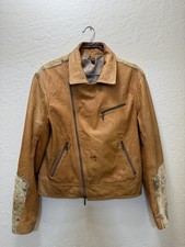 Raro pelo corto Just Cavalli