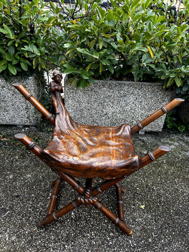 Sedia antica intagliata - sedia, legno