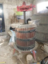 Torchio per uva - per,