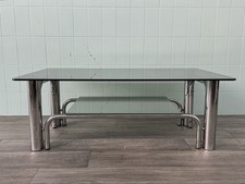 Tavolino Vintage In acciaio Cromato Con Doppio Piano In Vetro Fumè Anni 70