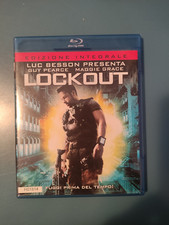 BLU-RAY VERSIONE NOLEGGIO LOCKOUT GUY PEARCE MAGGIE GRACE☆