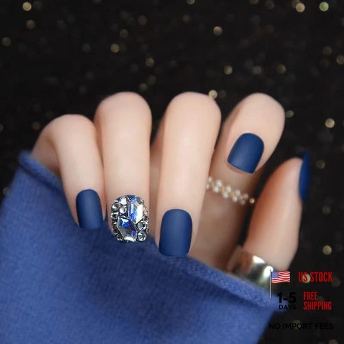 Pezzi unghie blu - blu, pressa