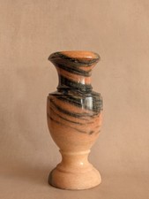 Vaso urna pietra marmo borba