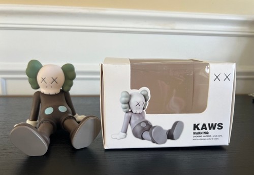 Kaws companion action - kaws, figures