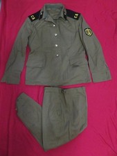 uniforme militare soldato