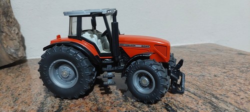 Modellino trattore massey - modellino,