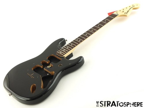 Fender tom delonge - tom,