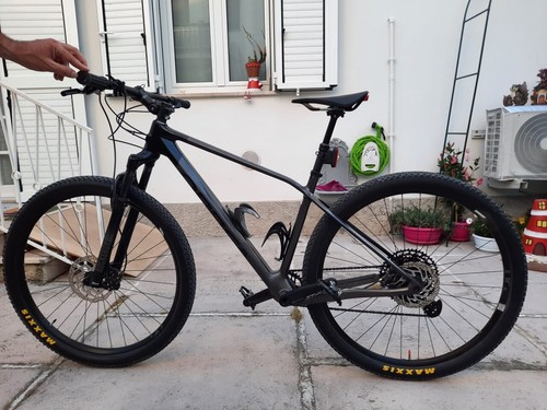Mountain bike bici - bici, alma