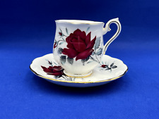 Vintage Royal Albert, SWEET ROMANCE, tazza da caffè e piattino. [inutilizzato]