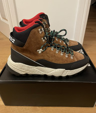 Dsquared2 - Stivali da trekking uomo in camoscio - Nuovi con scatola - RPP £755.  Made in Italy.
