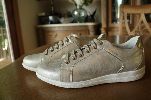 Geox perforated leather - perforated,