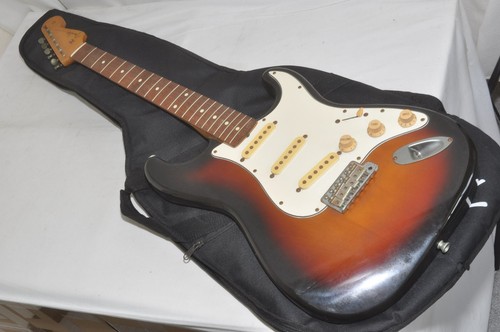 Chitarra elettrica fender - chitarra,