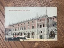 Ferrara - Palazzo della Ragione con banchi del Mercato