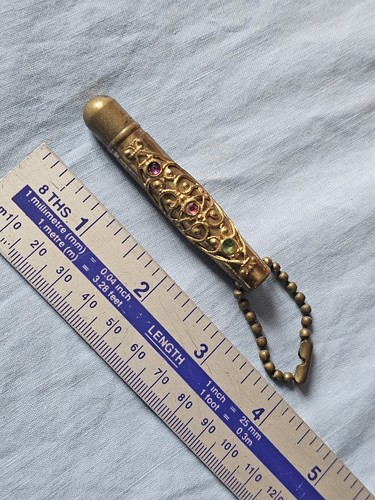 Vintage antiqie lady small - vintage,