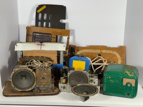 Vintage radio parts lot - am,