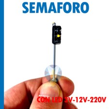 SEMAFORO TRE SEGNALI SCALA H0